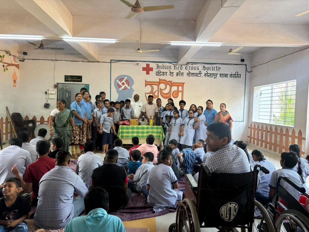 स्वयं स्कूल फॉर स्पेशल चिल्ड्रन येथे जीवन फाउंडेशन च्या माध्यमातून उपक्रम